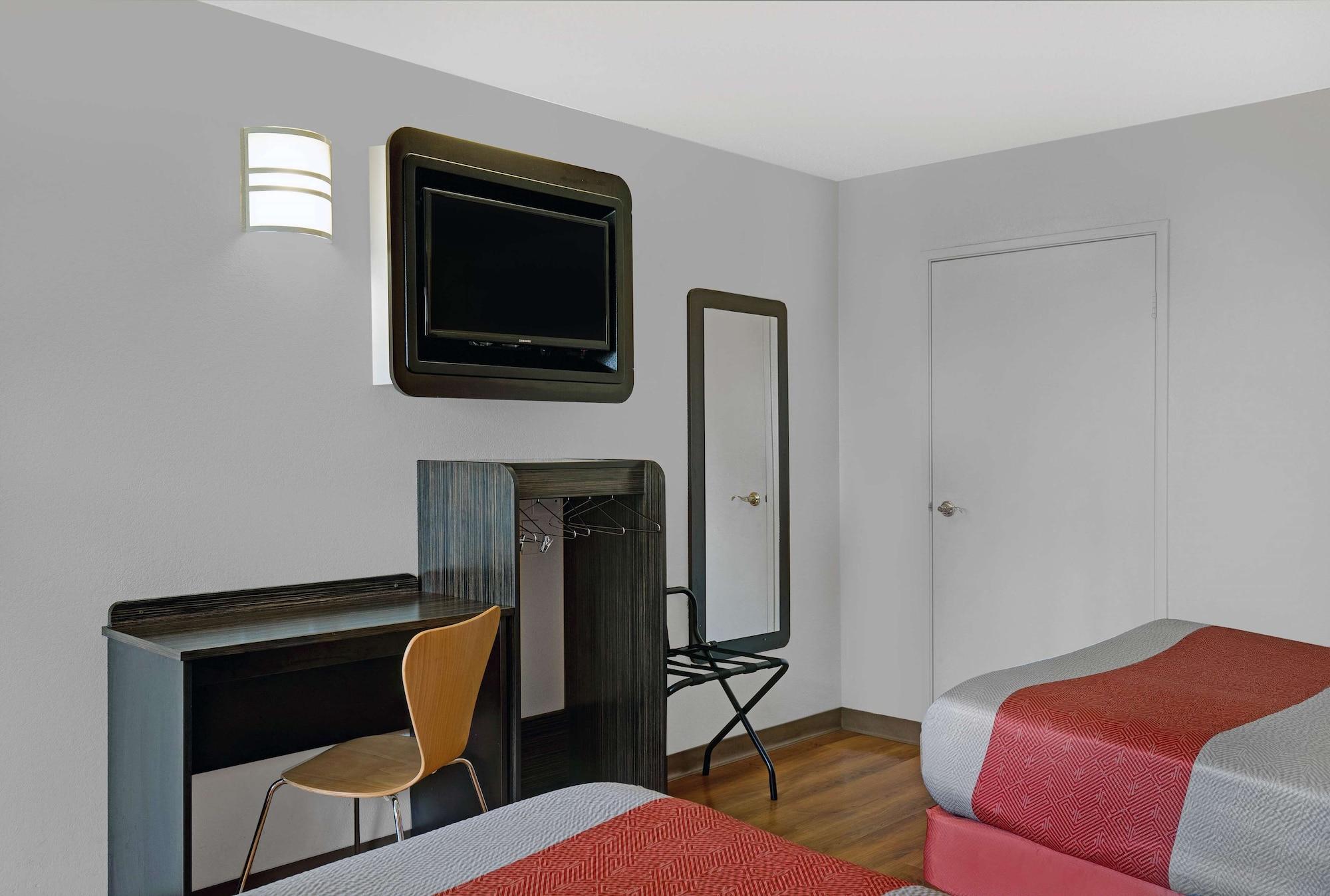 Motel 6-Marina, Ca - Monterey 외부 사진