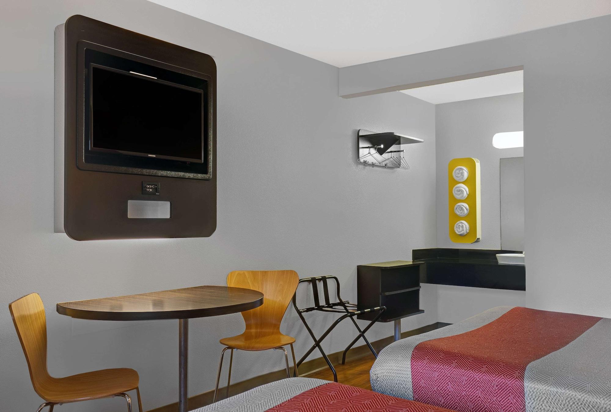 Motel 6-Marina, Ca - Monterey 외부 사진