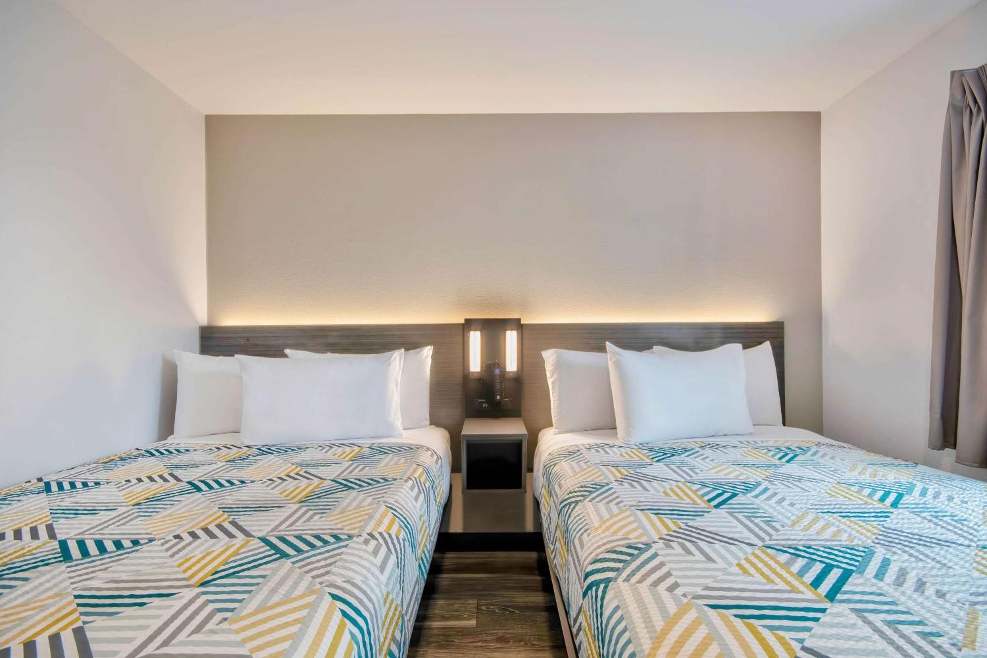 Motel 6-Marina, Ca - Monterey 외부 사진